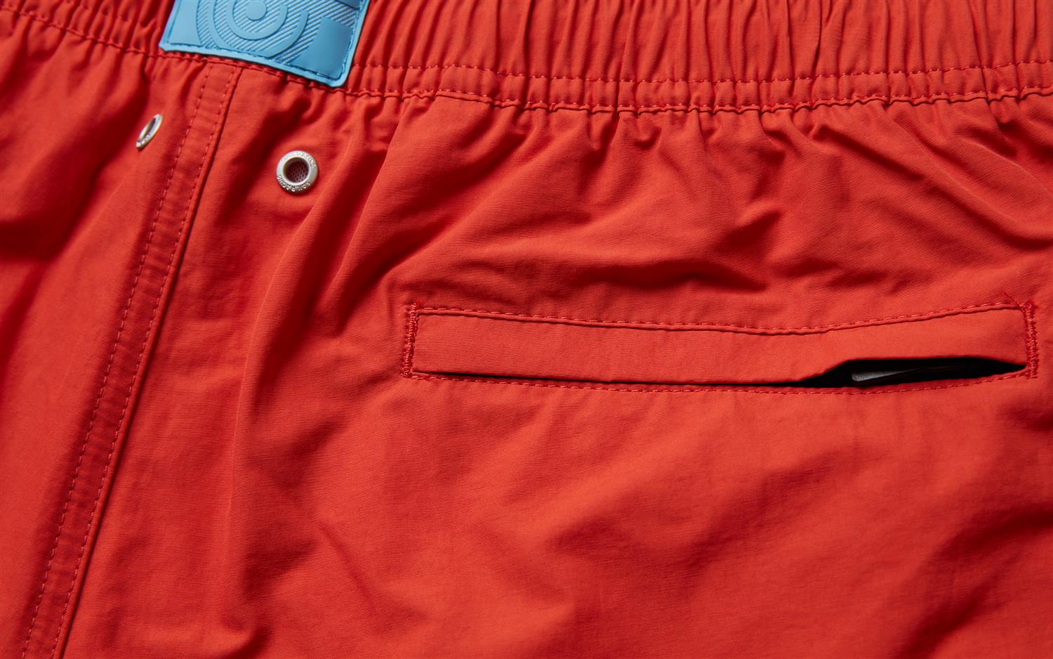 Fleet swim shorts - Aurora red