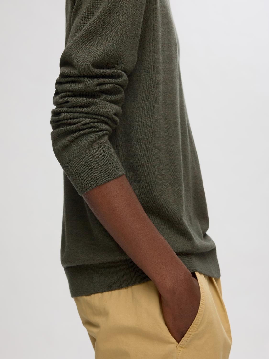 Tray ls knit merino crew neck- forest night