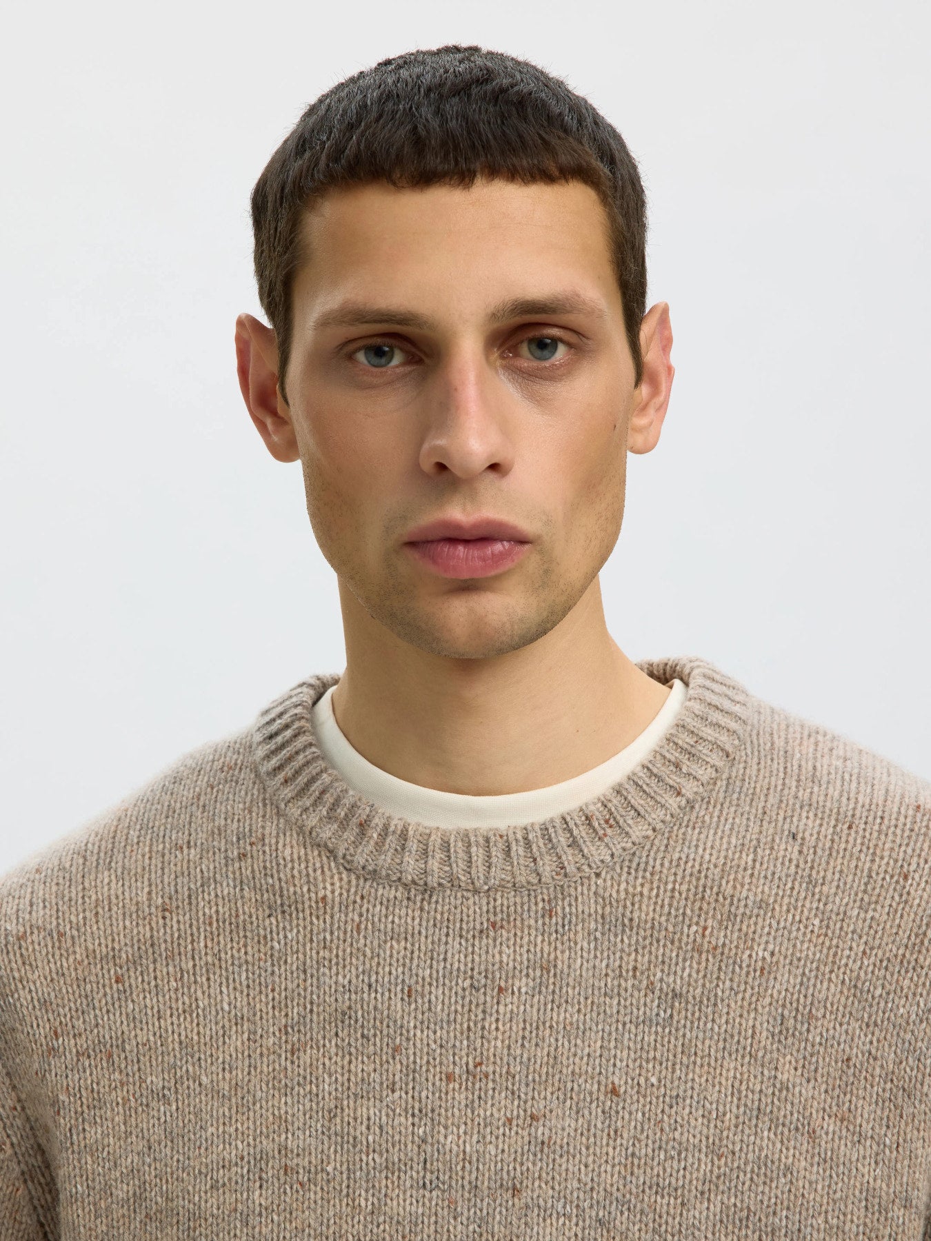 Cody ls knit oneck - Oatmeal/Neps
