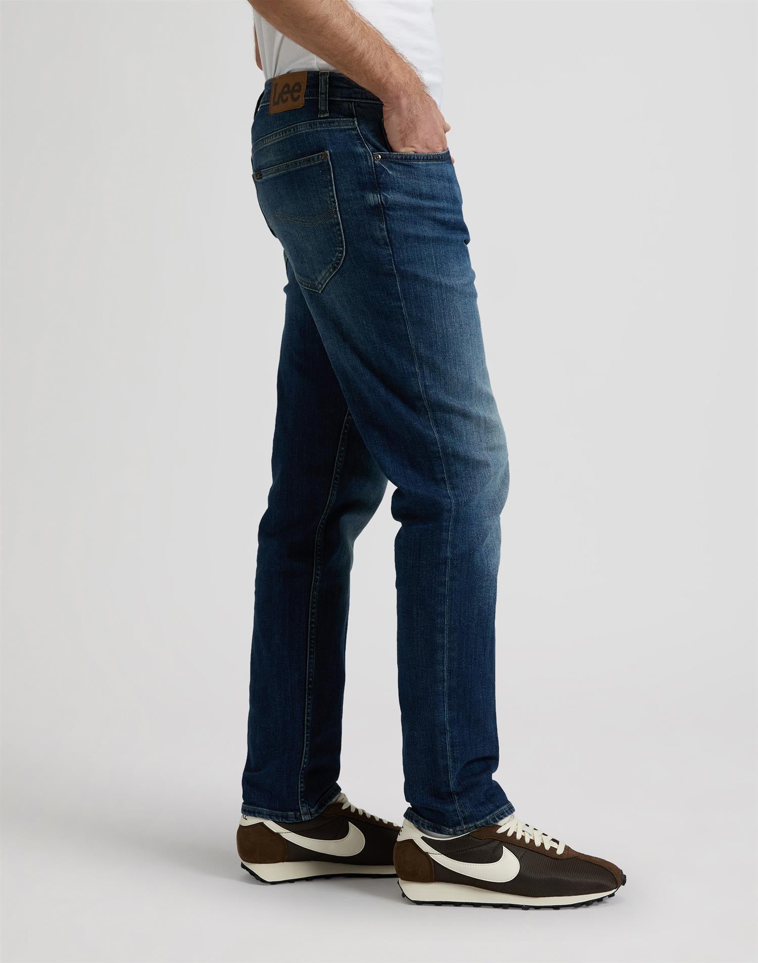 David reg tapered - Rusty Rivet