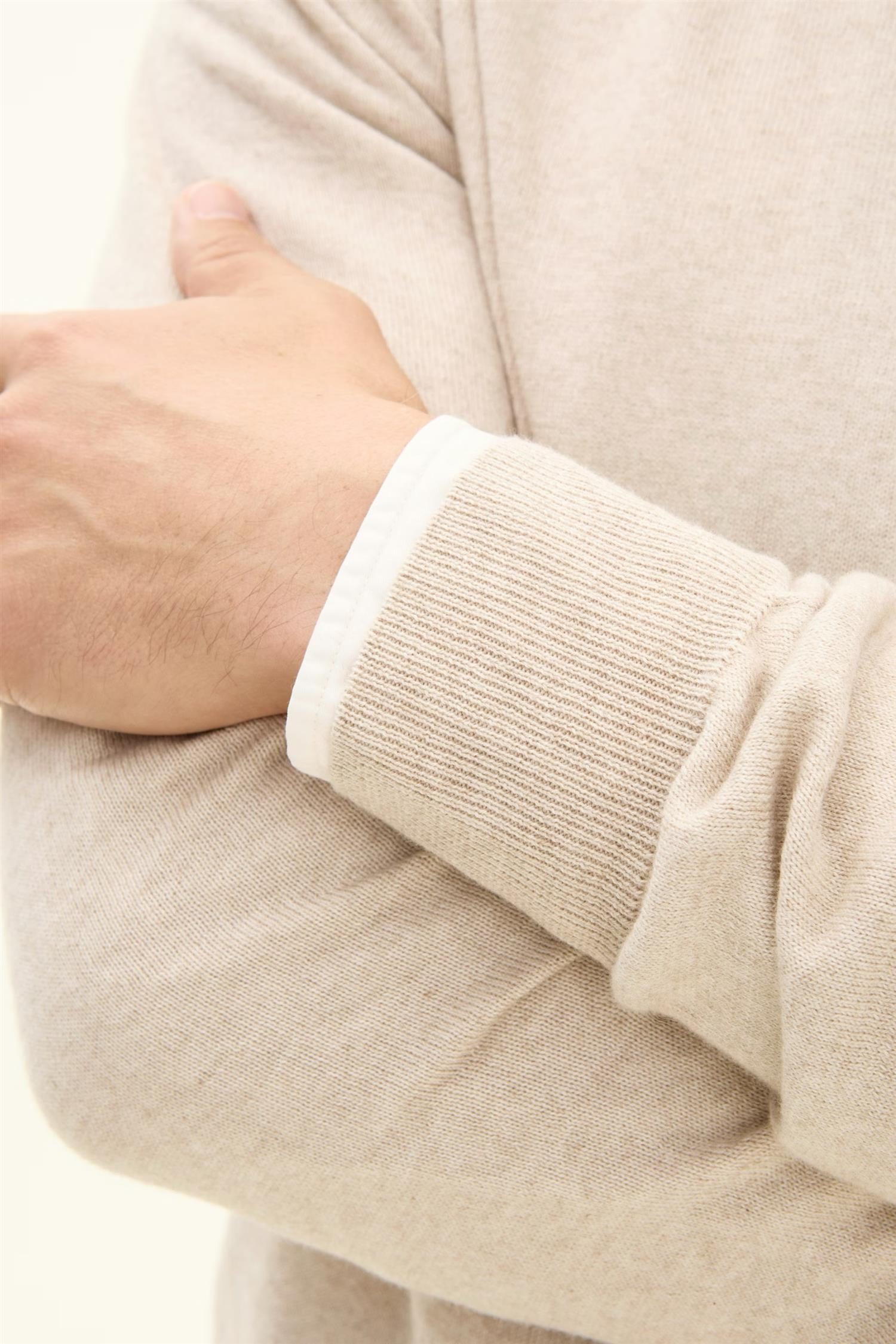 Valter roundneck - Light camel beige 421