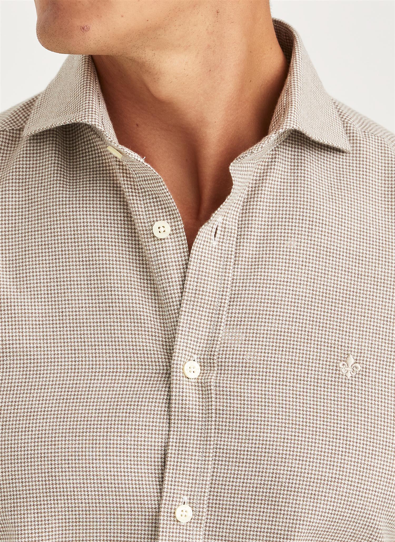 Soft Twill Dogtooth Shirt-Slim Fit- Brown