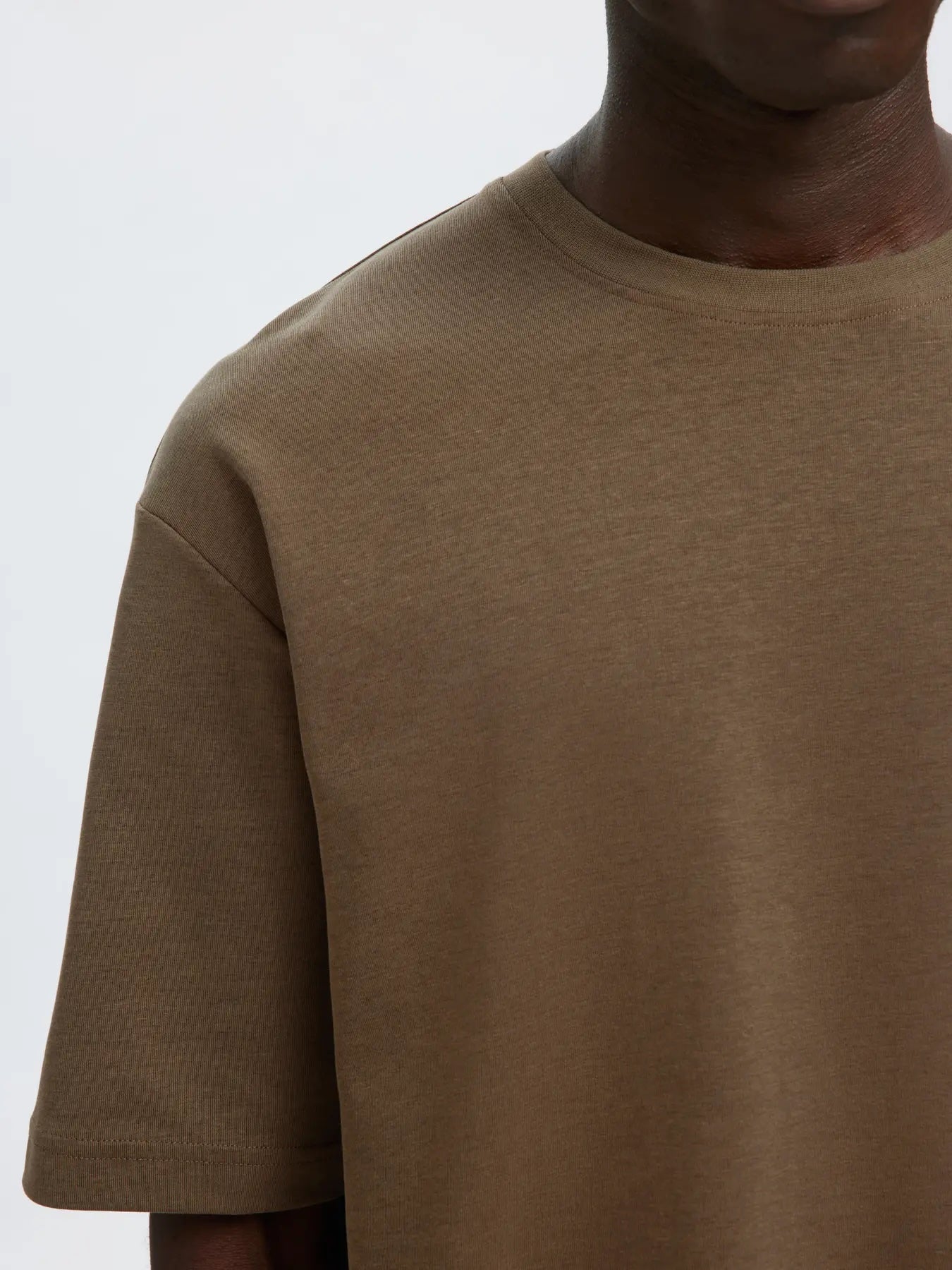 Loose Oscar ss o-neck tee- Chocolate chip/melange