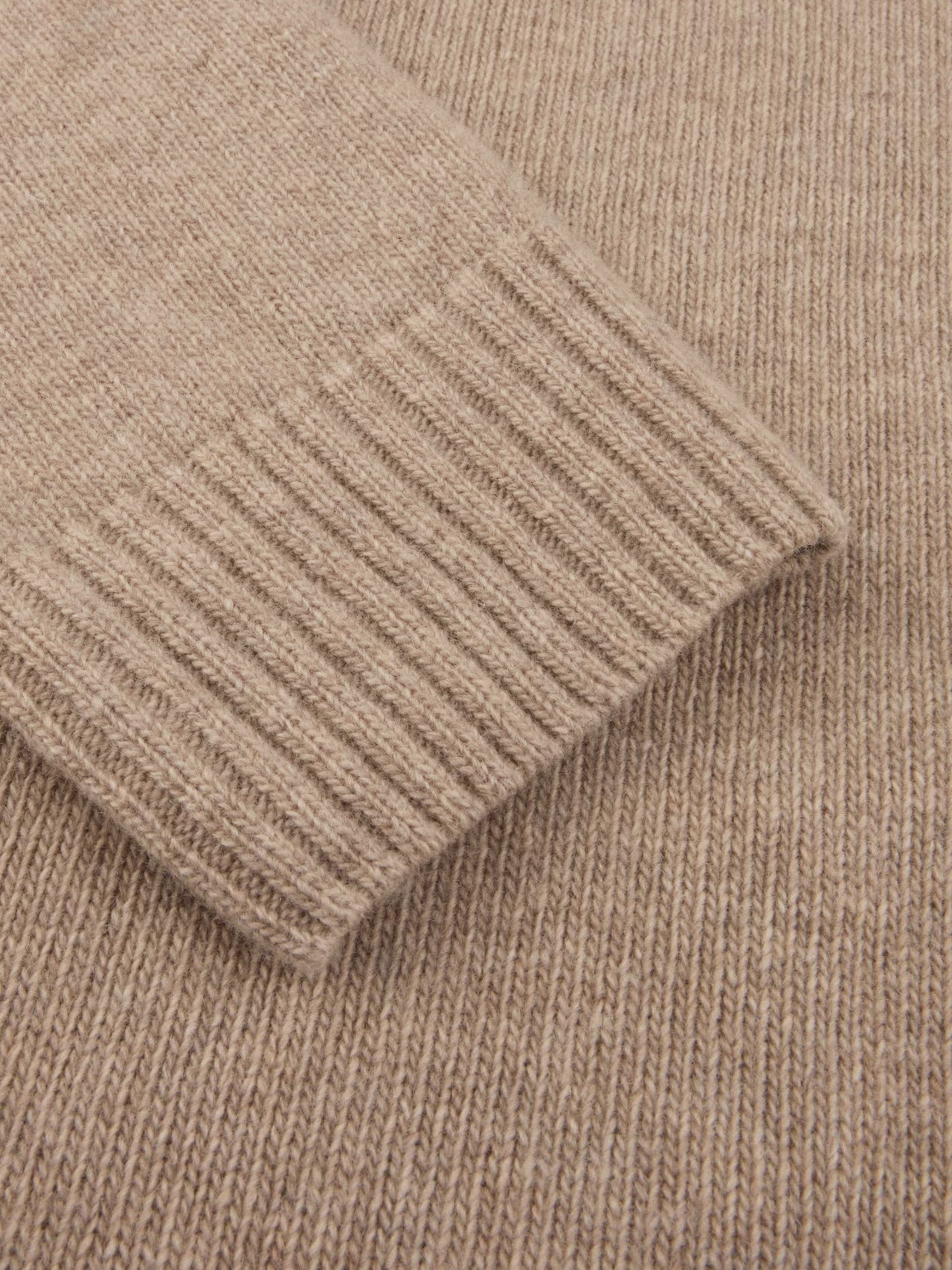 Kraftig merinogenser med rund hals - Light brown