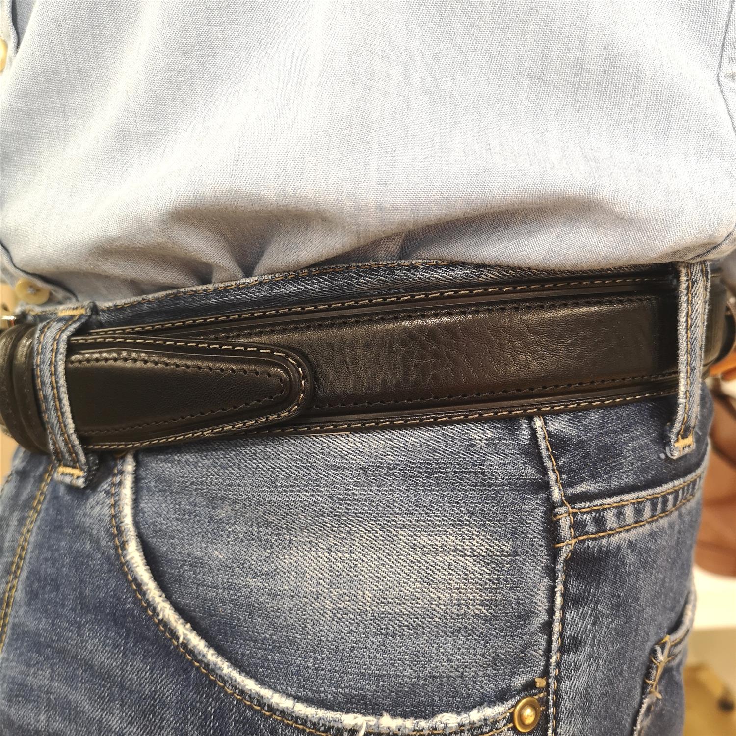 Leather Stitch Belt Black