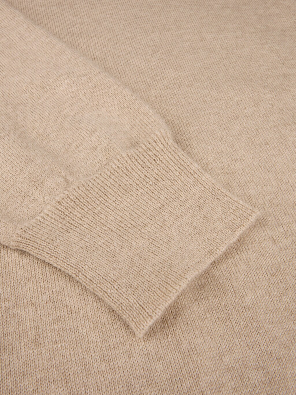 Knit sweater patch- light beige