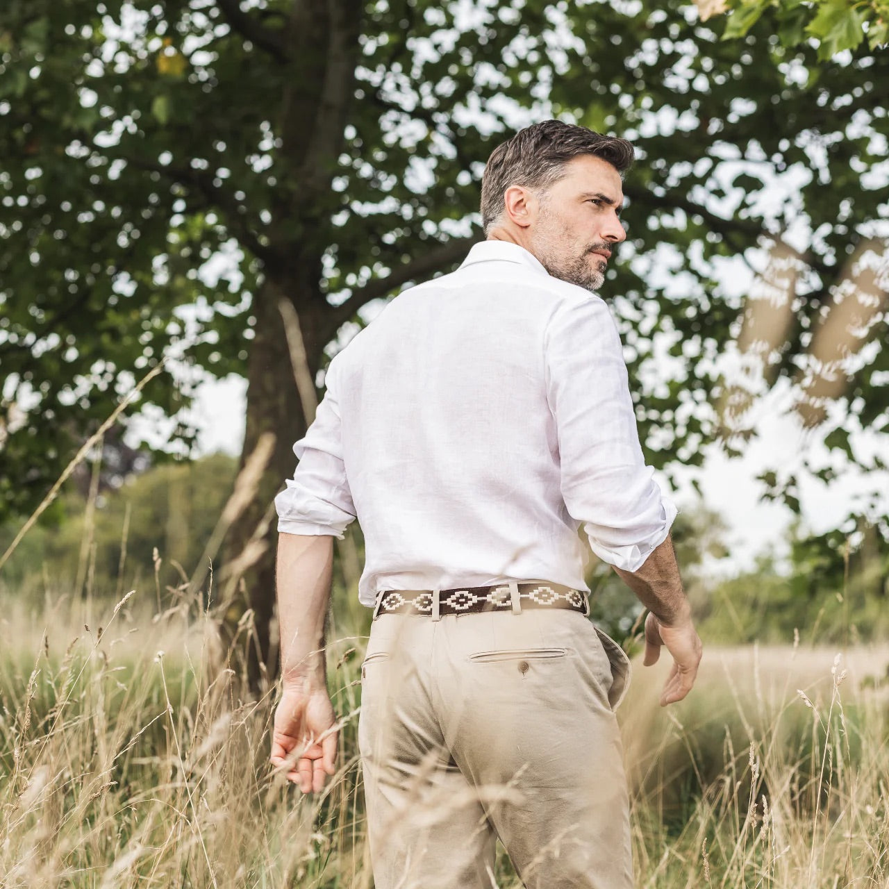 Confianza - Brown suede