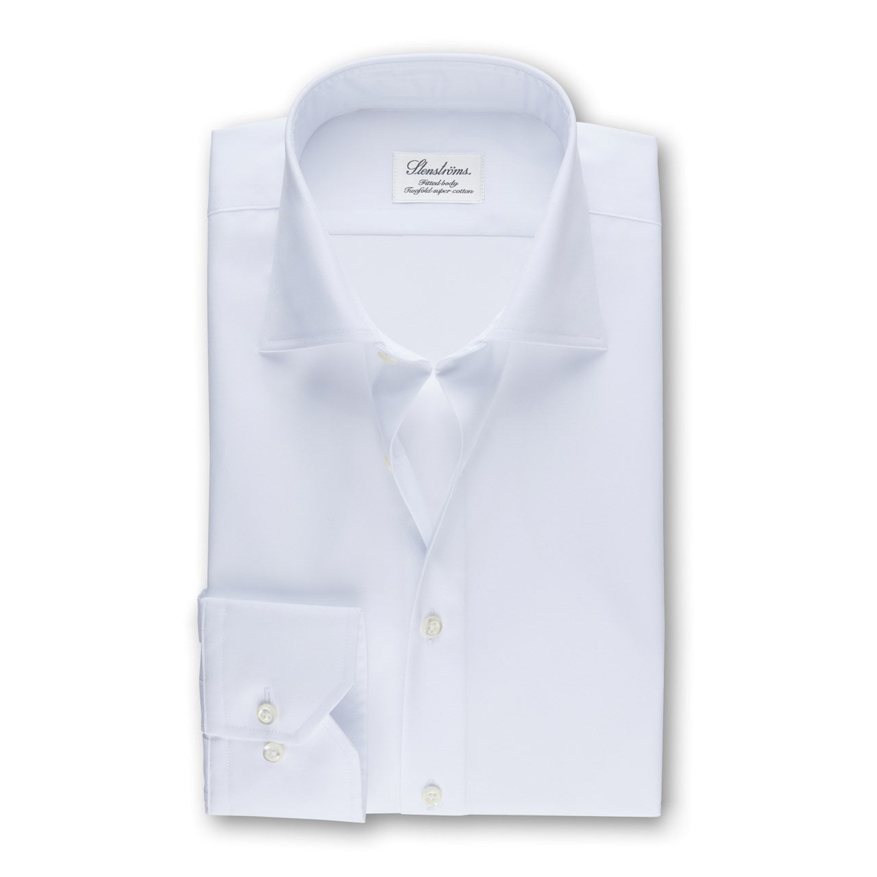 White twill shirt fitted body